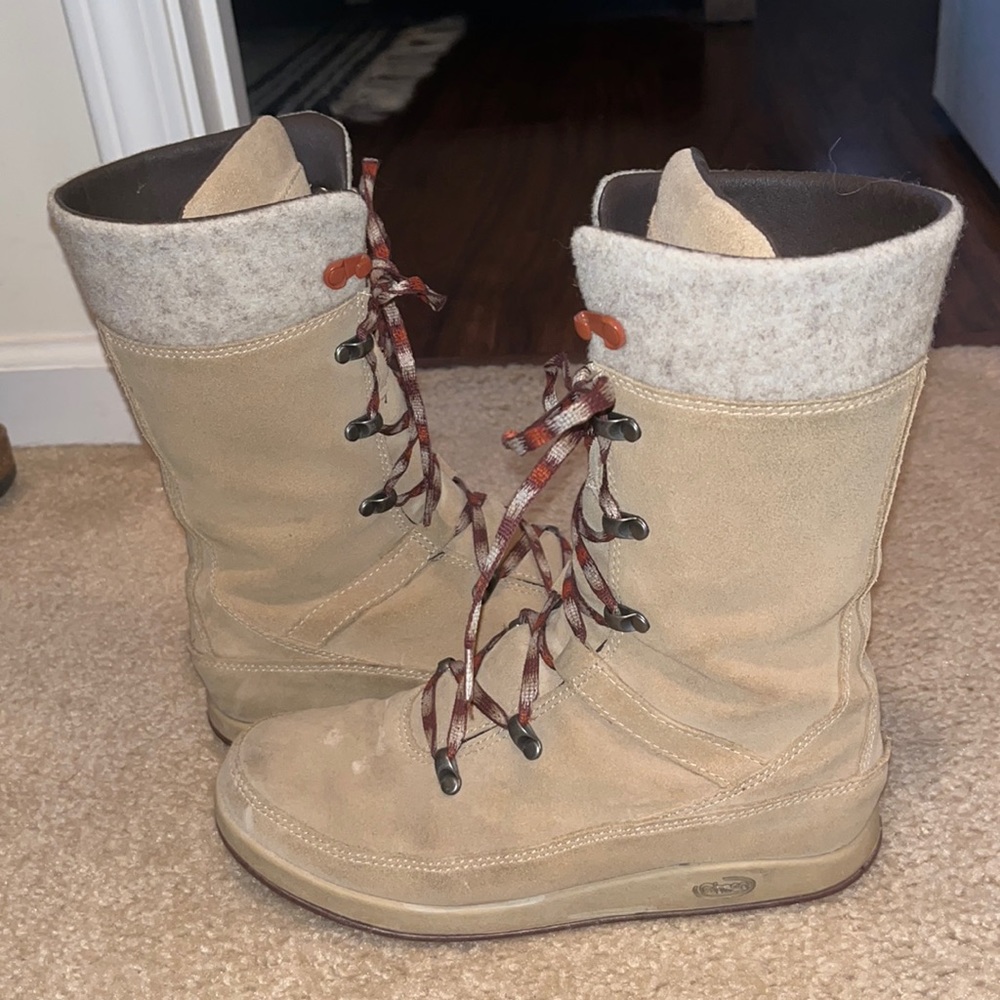 Chaco Uma wool/suede winter boots